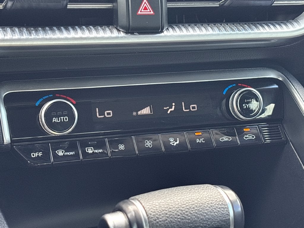 2024 Kia K5 Base