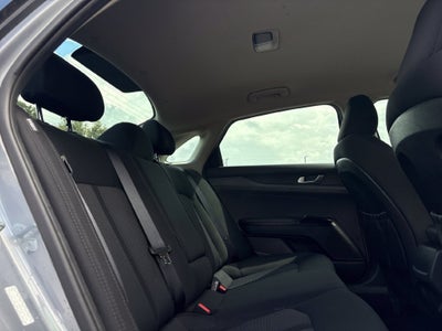2024 Kia K5 Base