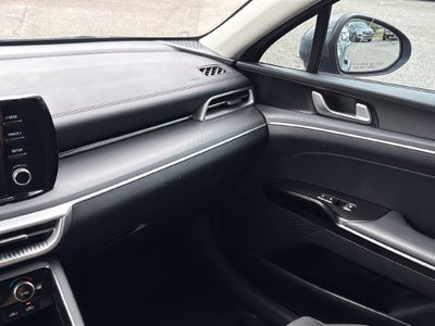2024 Kia K5 Base