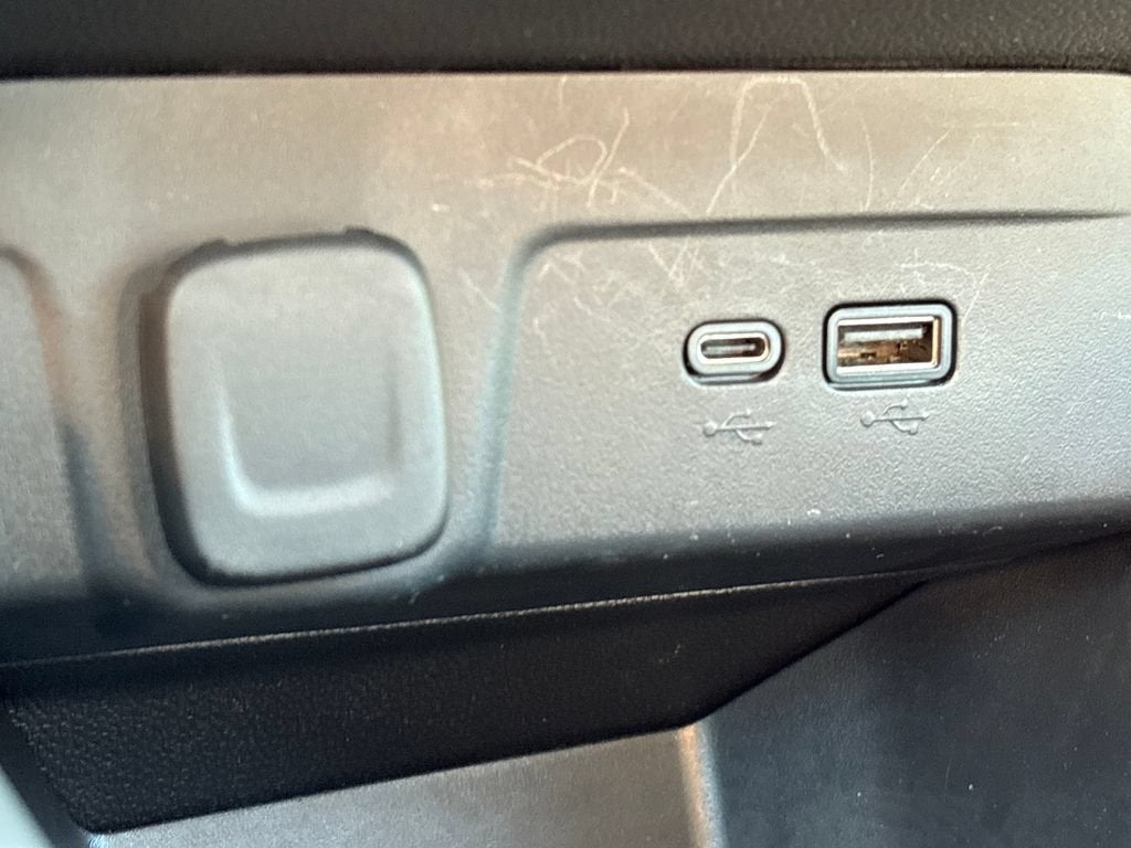 2024 Chevrolet Trax Base