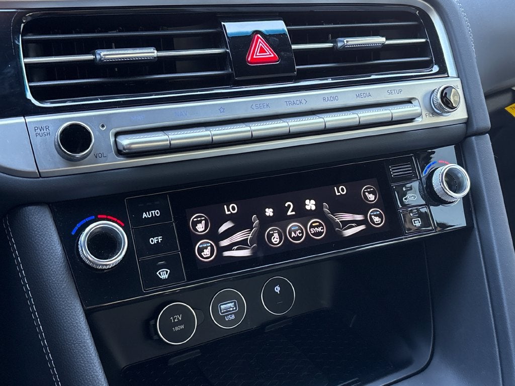 2026 Genesis G70 Base