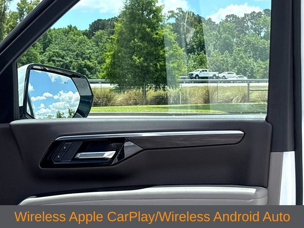 2025 Chevrolet Suburban LT