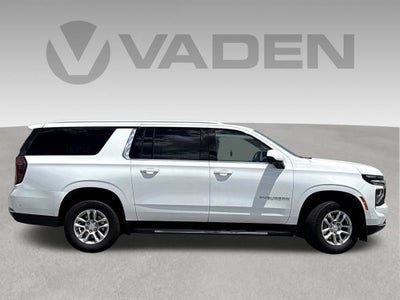 2025 Chevrolet Suburban LT