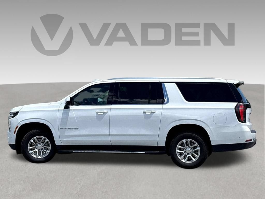 2025 Chevrolet Suburban LT