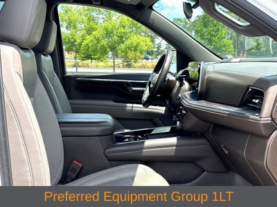 2025 Chevrolet Suburban LT