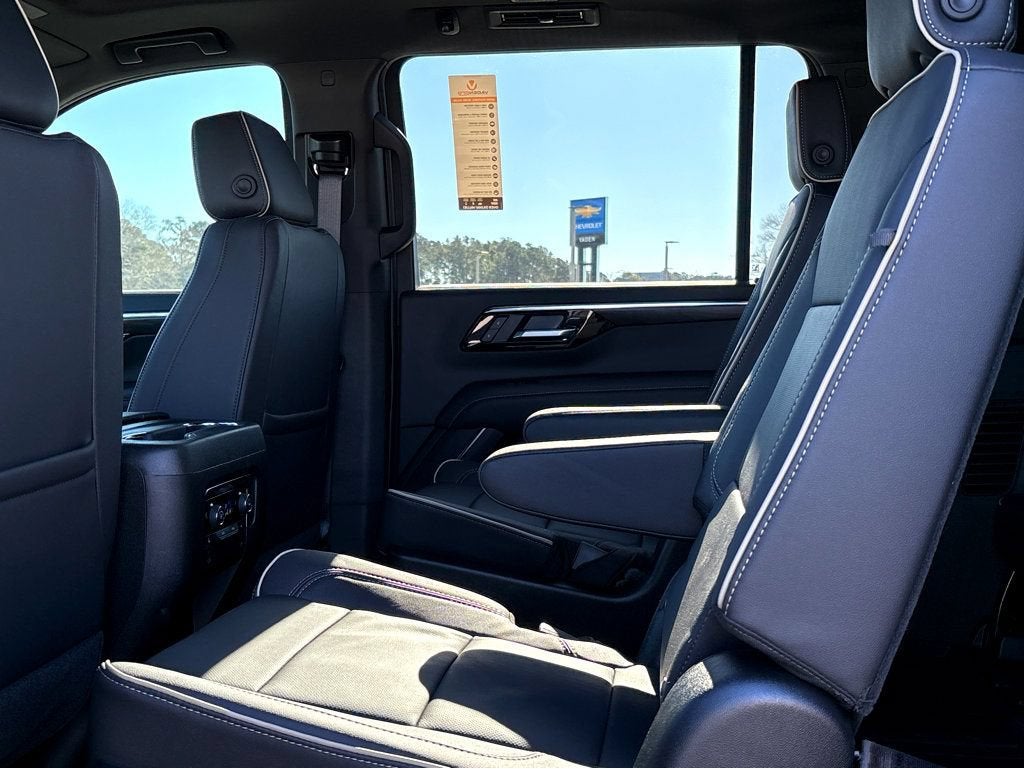 2025 Chevrolet Suburban Premier