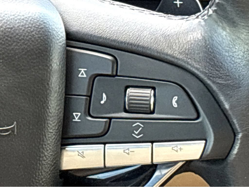 2024 Cadillac Escalade ESV Premium Luxury