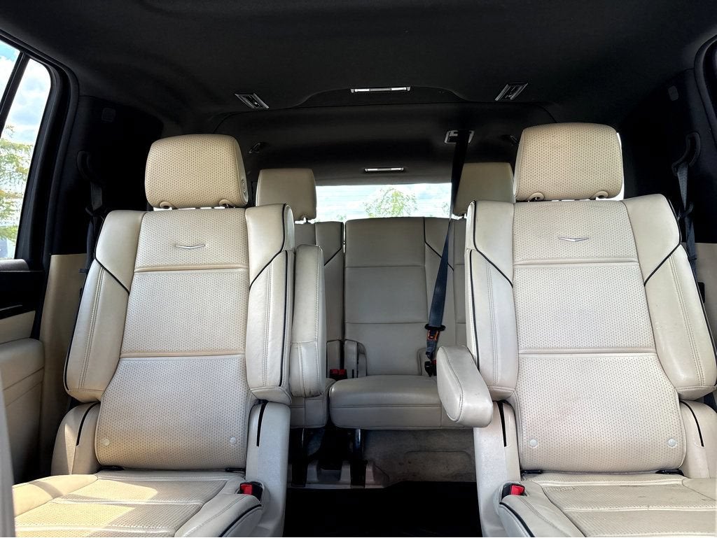 2024 Cadillac Escalade ESV Premium Luxury
