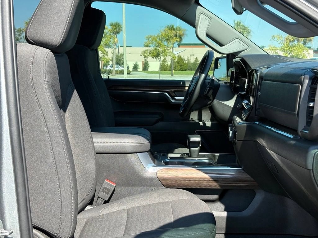 2024 Chevrolet Silverado 1500 Base