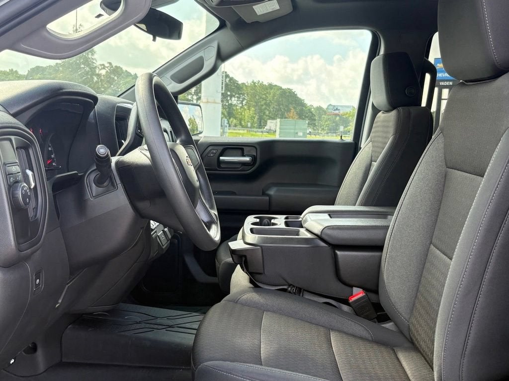 2024 Chevrolet Silverado 1500 Base