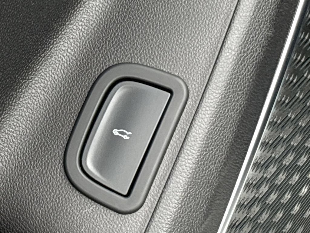 2025 Buick Enclave Base