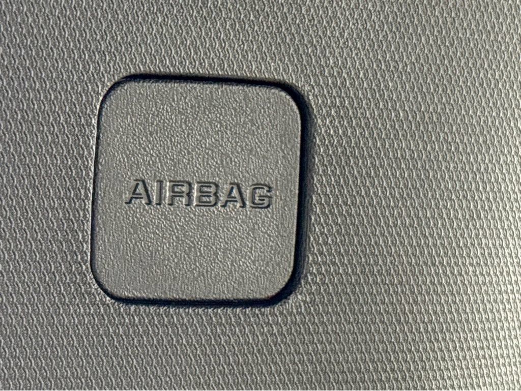 2025 Buick Enclave Base