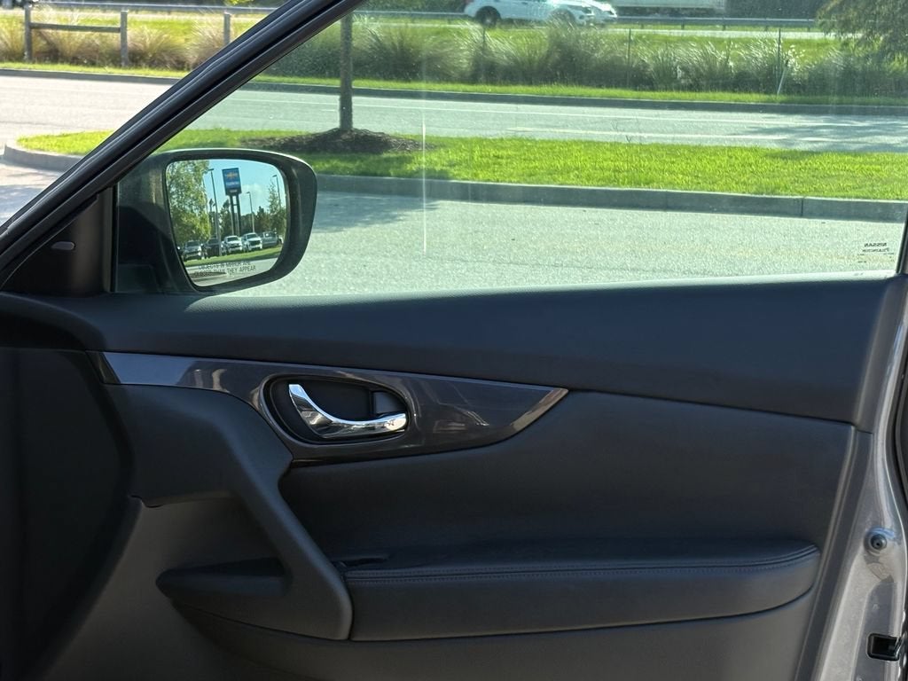 2018 Nissan Rogue Base