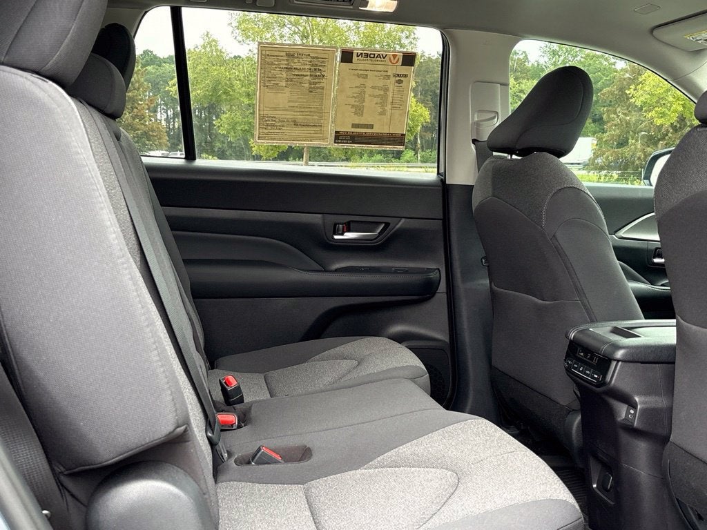 2025 Toyota Grand Highlander Hybrid XLE