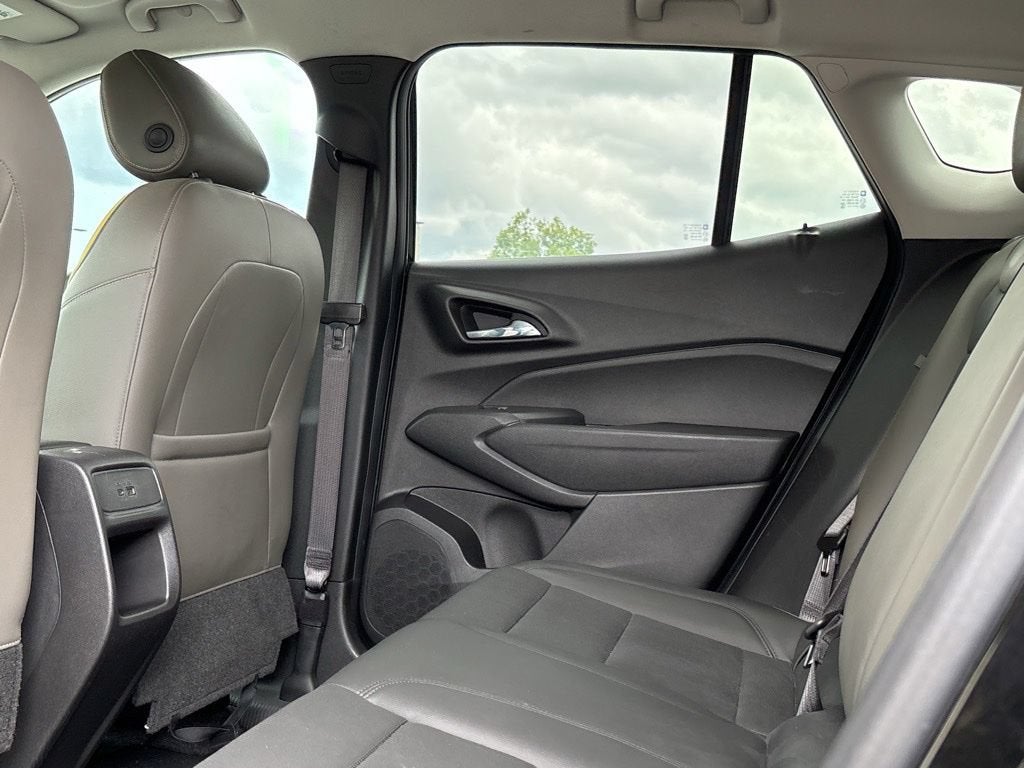 2025 Chevrolet Trax Base