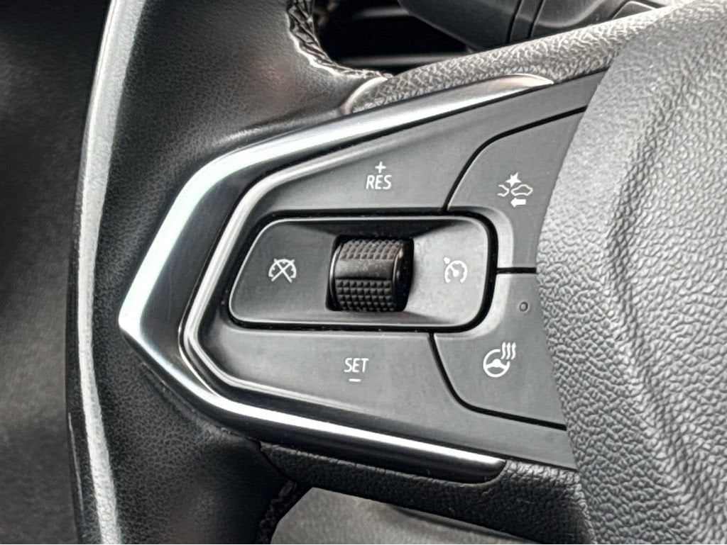 2025 Chevrolet Trax Base