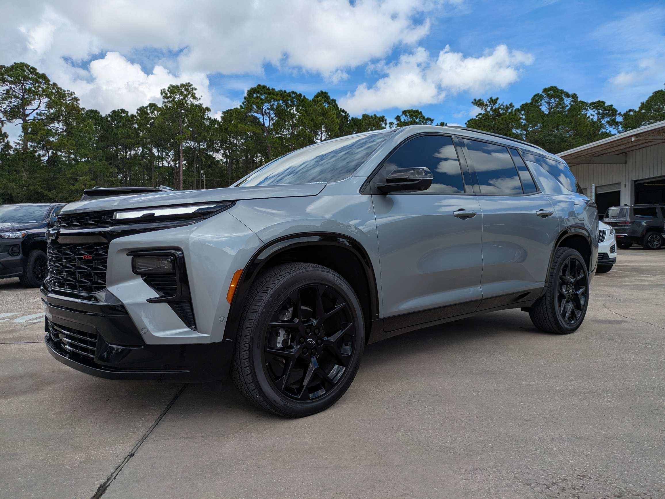 2024 Chevrolet Traverse RS