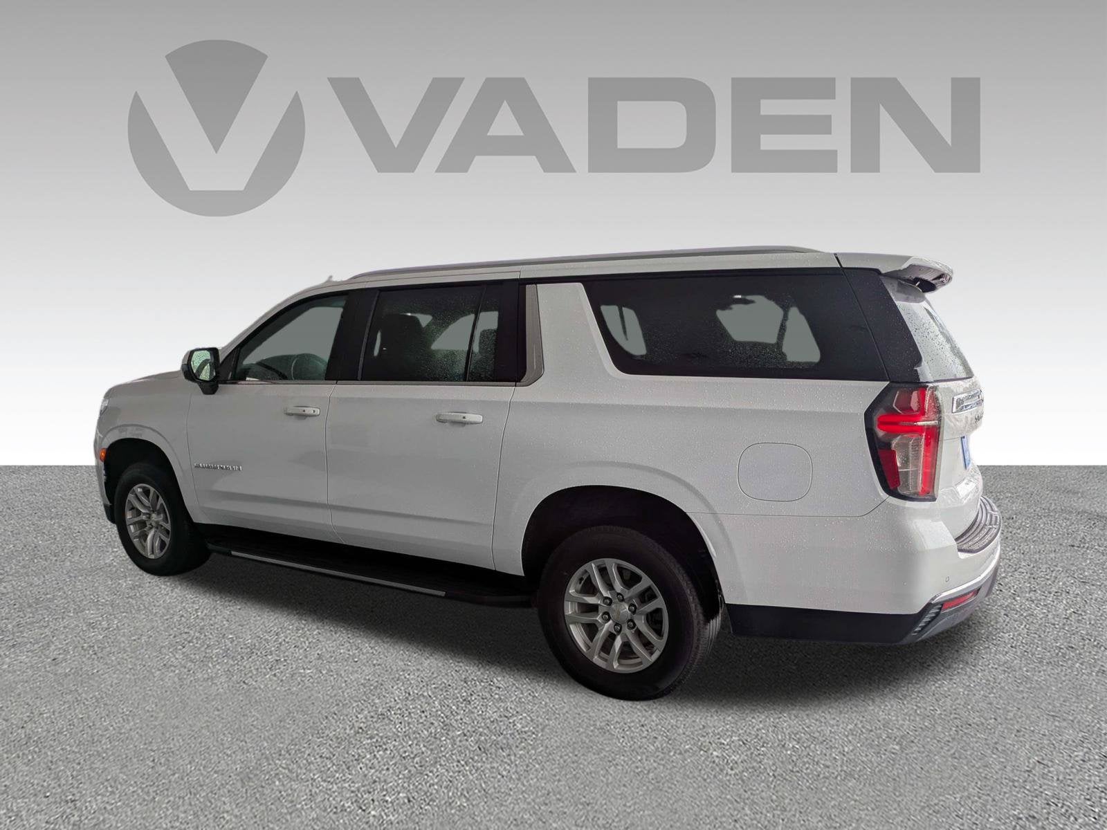 2024 Chevrolet Suburban LS