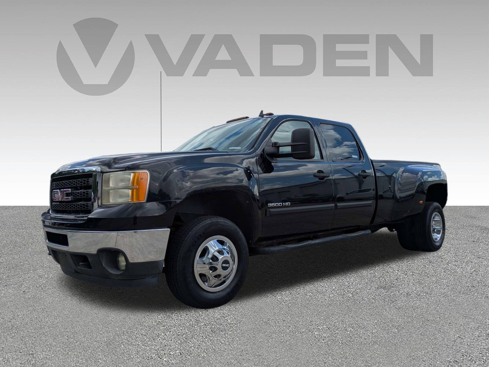 2011 GMC Sierra 3500 HD DRW SLE
