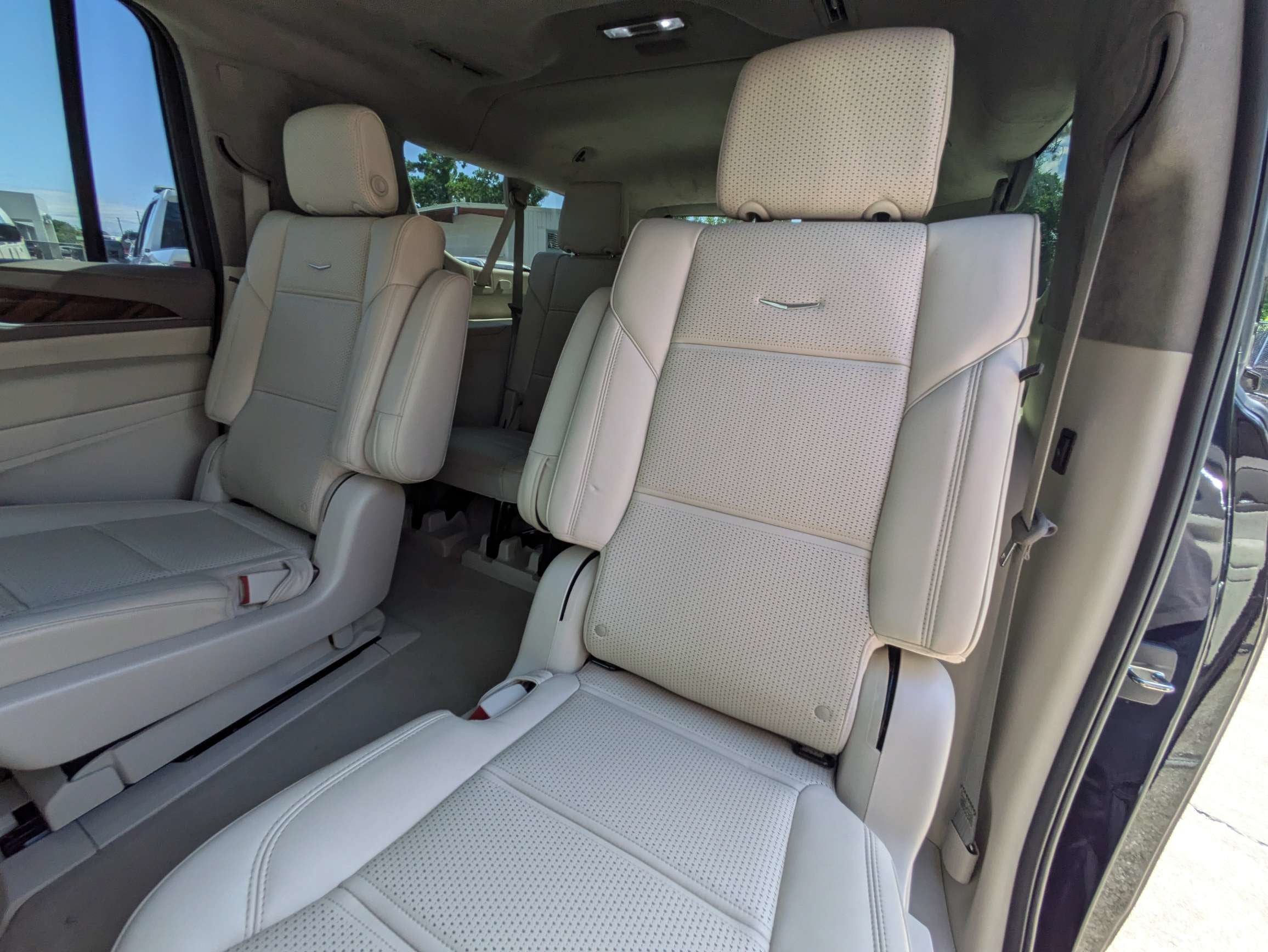 2023 Cadillac Escalade ESV Sport Platinum