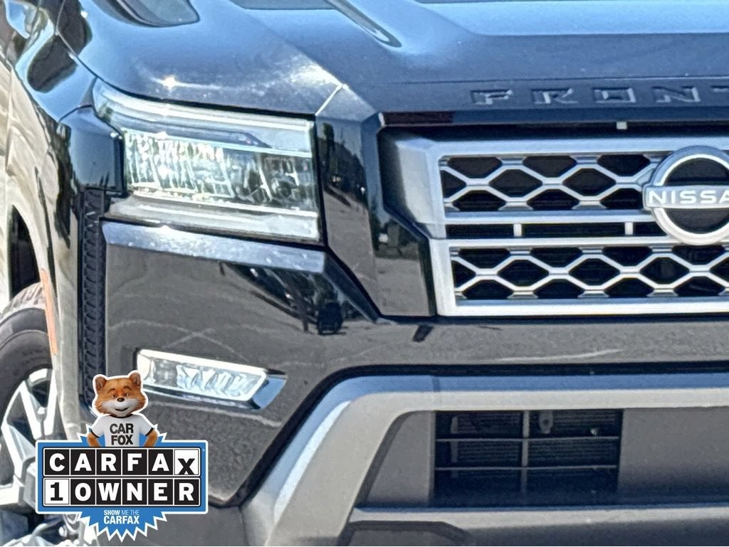 2024 Nissan Frontier Crew Cab SL 4x2