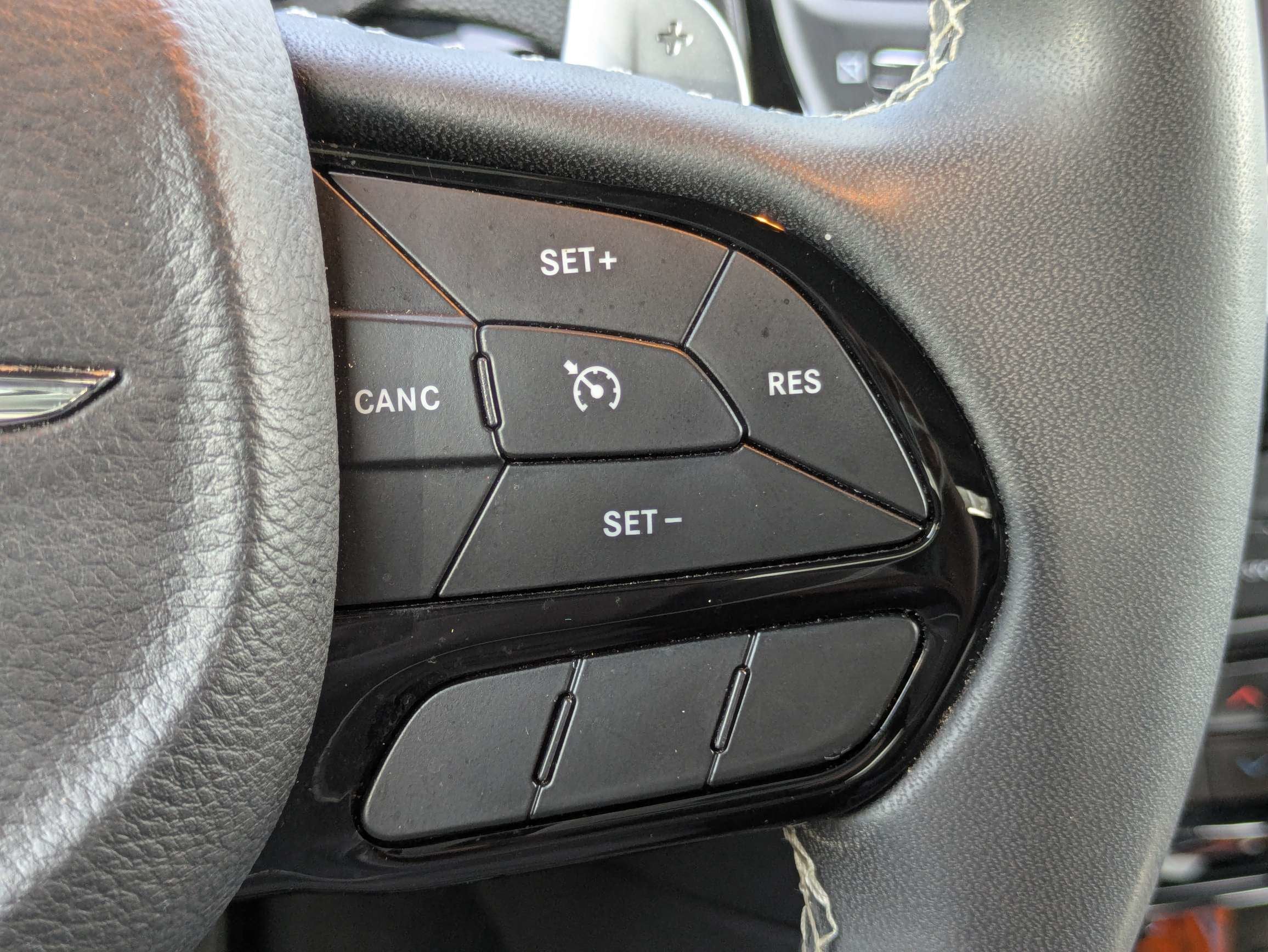 2023 Chrysler 300 300S