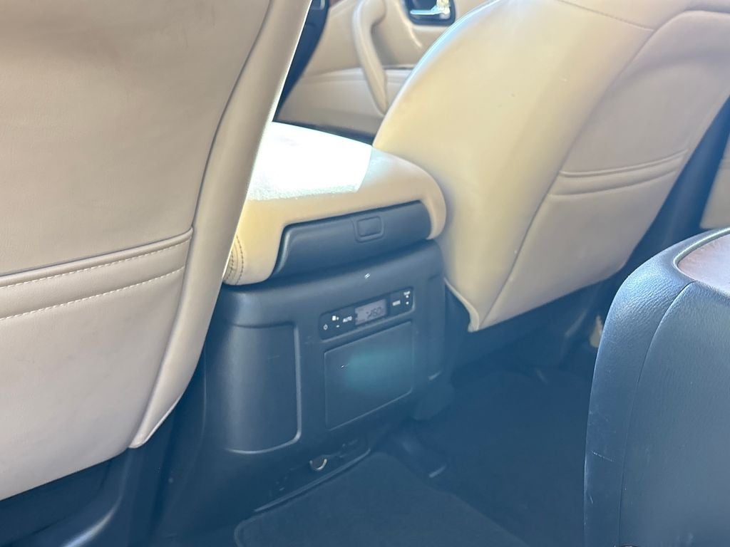 2022 Nissan Armada SL