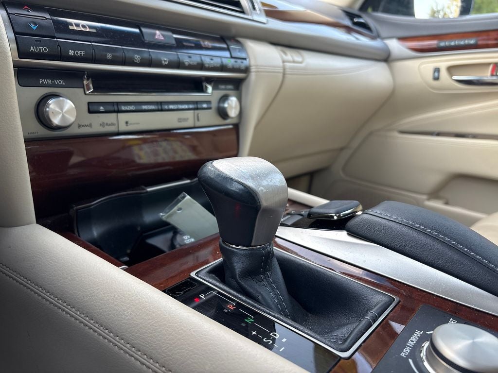 2015 Lexus LS 460