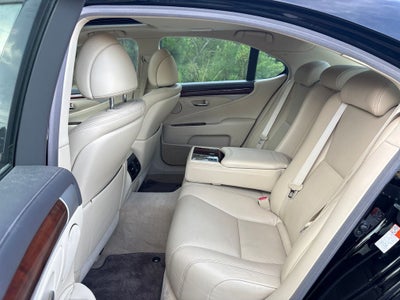 2015 Lexus LS 460