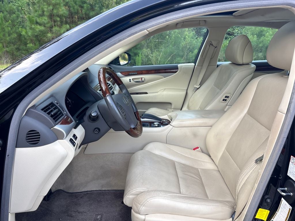 2015 Lexus LS 460