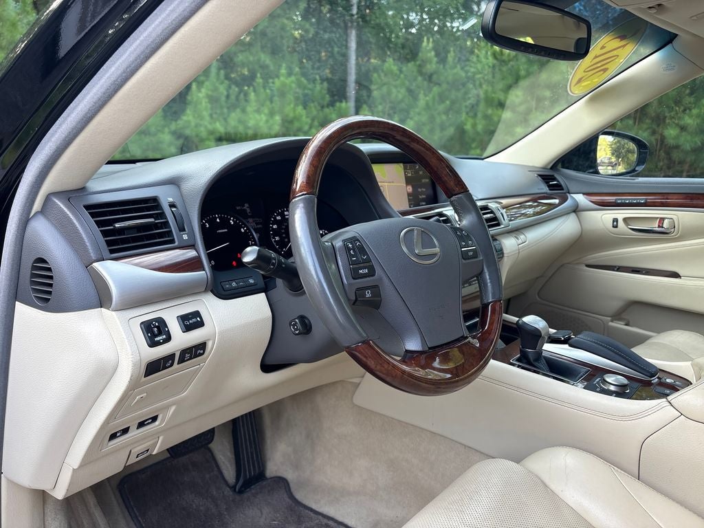 2015 Lexus LS 460