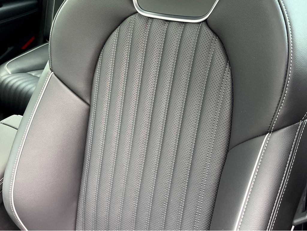 2026 Genesis G70 2.5T