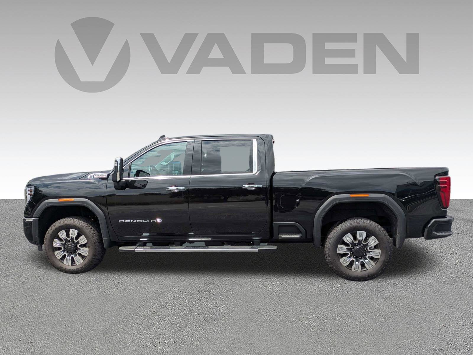 2025 GMC Sierra 2500 HD Denali