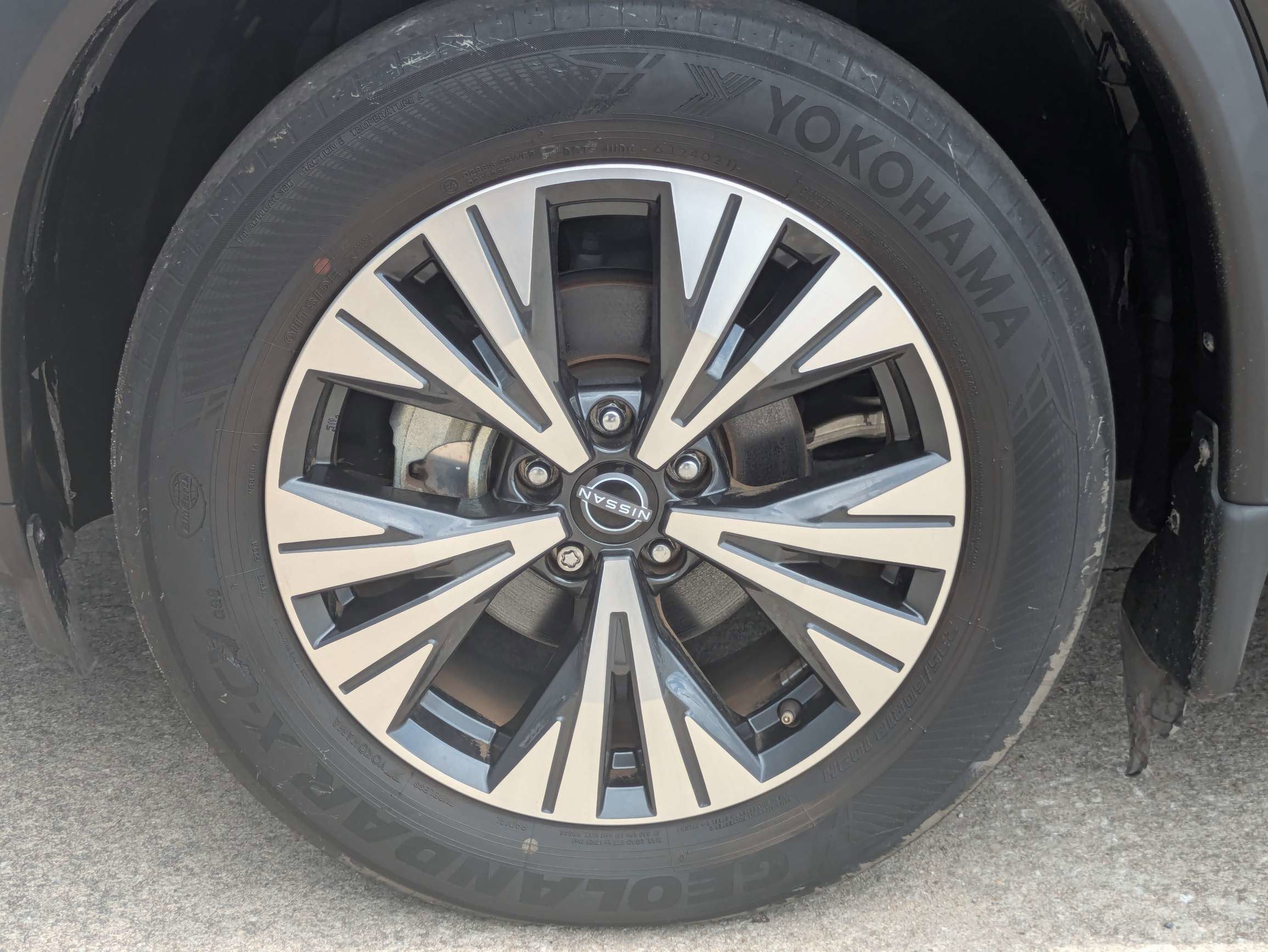 2023 Nissan Rogue SV FWD