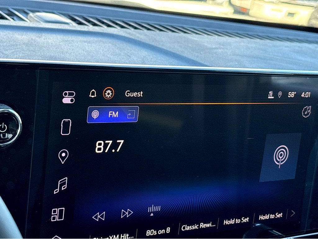 2025 Chevrolet Colorado LT - Photo 8