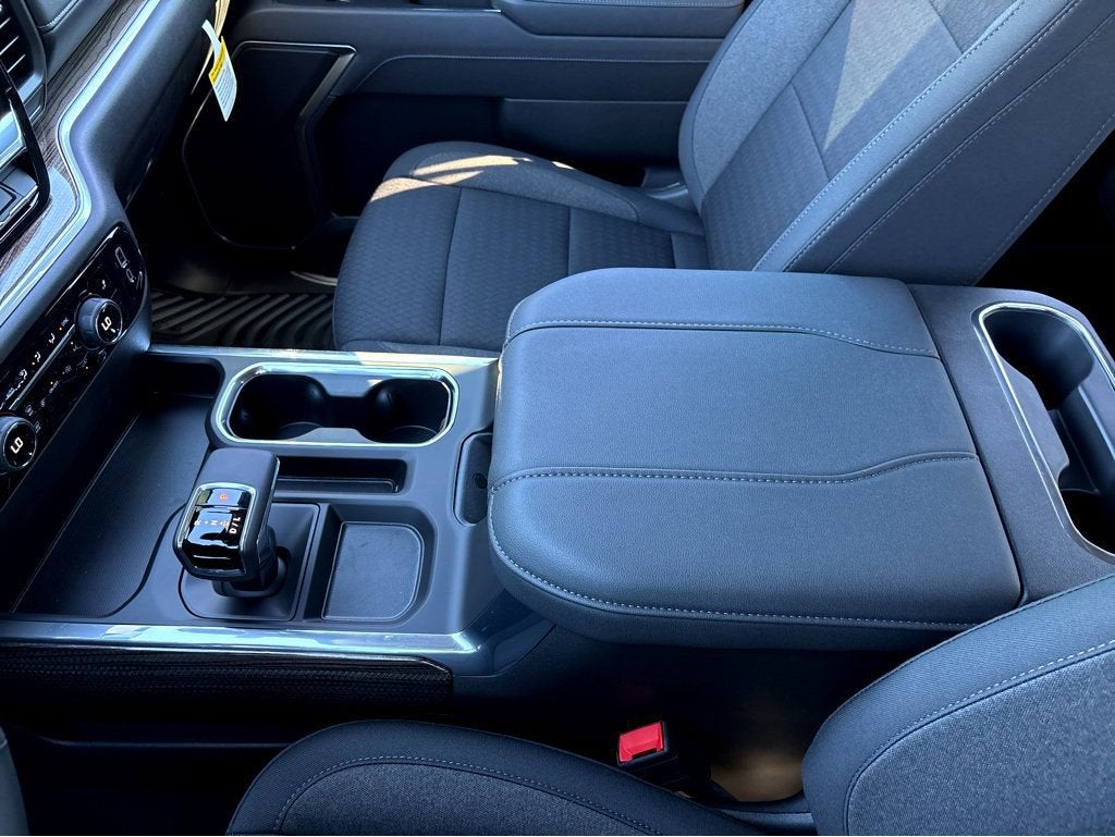 2026 Chevrolet Silverado 1500 LT - Photo 9
