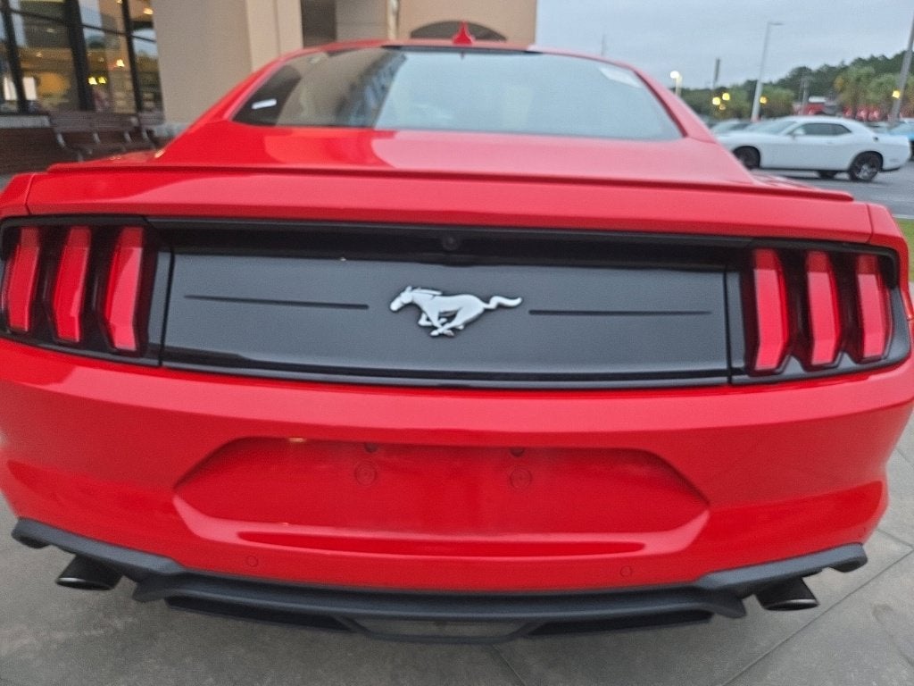 2020 Ford Mustang EcoBoost