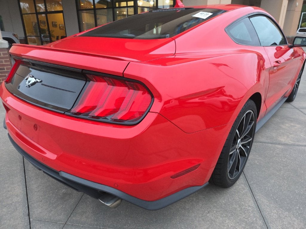 2020 Ford Mustang EcoBoost