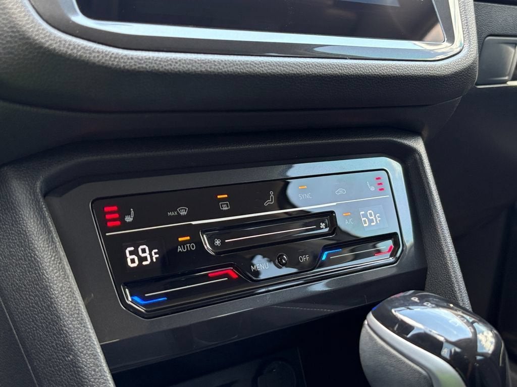2023 Volkswagen Tiguan SE