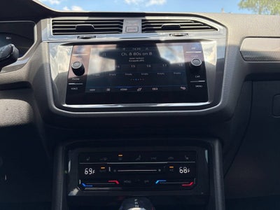 2023 Volkswagen Tiguan SE