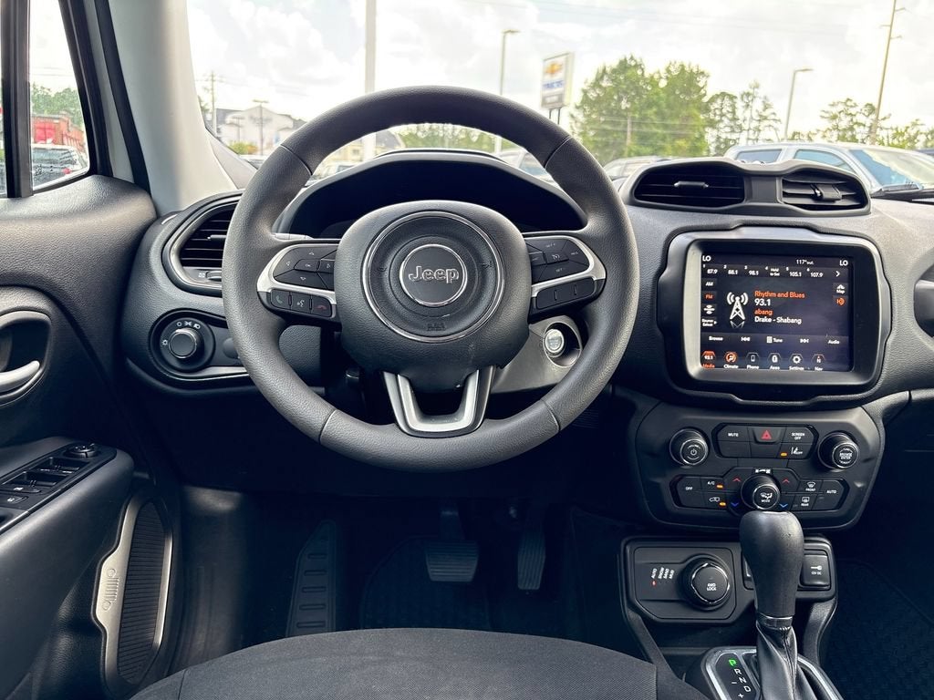 2023 Jeep Renegade Latitude